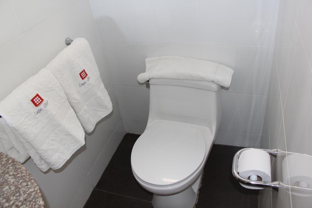 Hotel Casa Cesar Тумбес Екстериор снимка